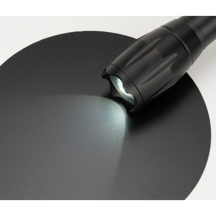 Latarka DELGADA Schwarzwolf