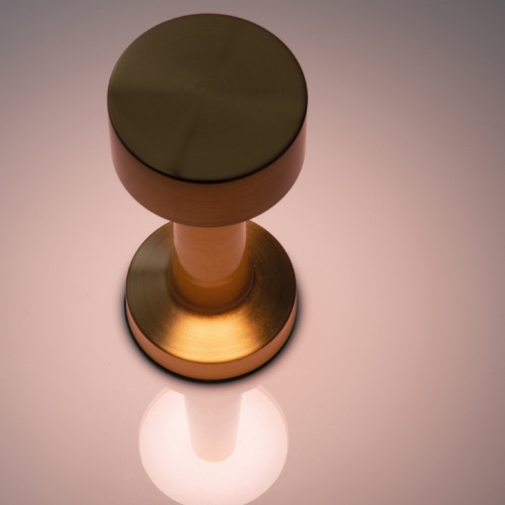 Lampka stołowa ILSE