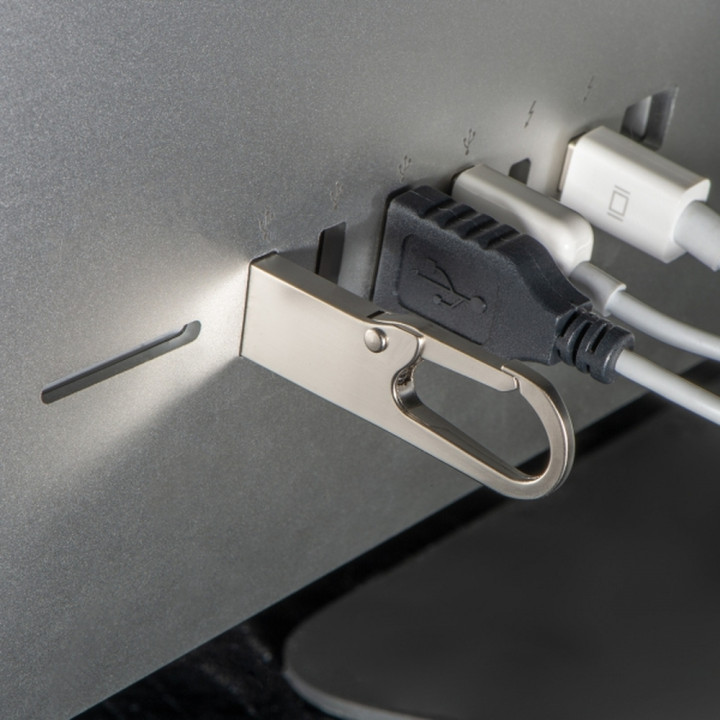 Pendrive metalowy 8GB 2.0 DONALD